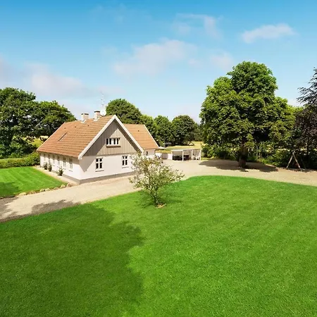 Beautiful In Grenaa With Sauna, Wifi And Private Swimming Pool *