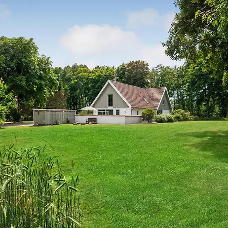 Beautiful In Grenaa With Sauna, Wifi And Private Swimming Pool *