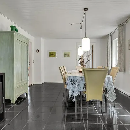 Beautiful In Grenaa With Sauna, Wifi And Private Swimming Pool Semesterbostad *