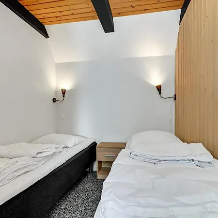 Beautiful In Grenaa With Sauna, Wifi And Private Swimming Pool Semesterbostad *
